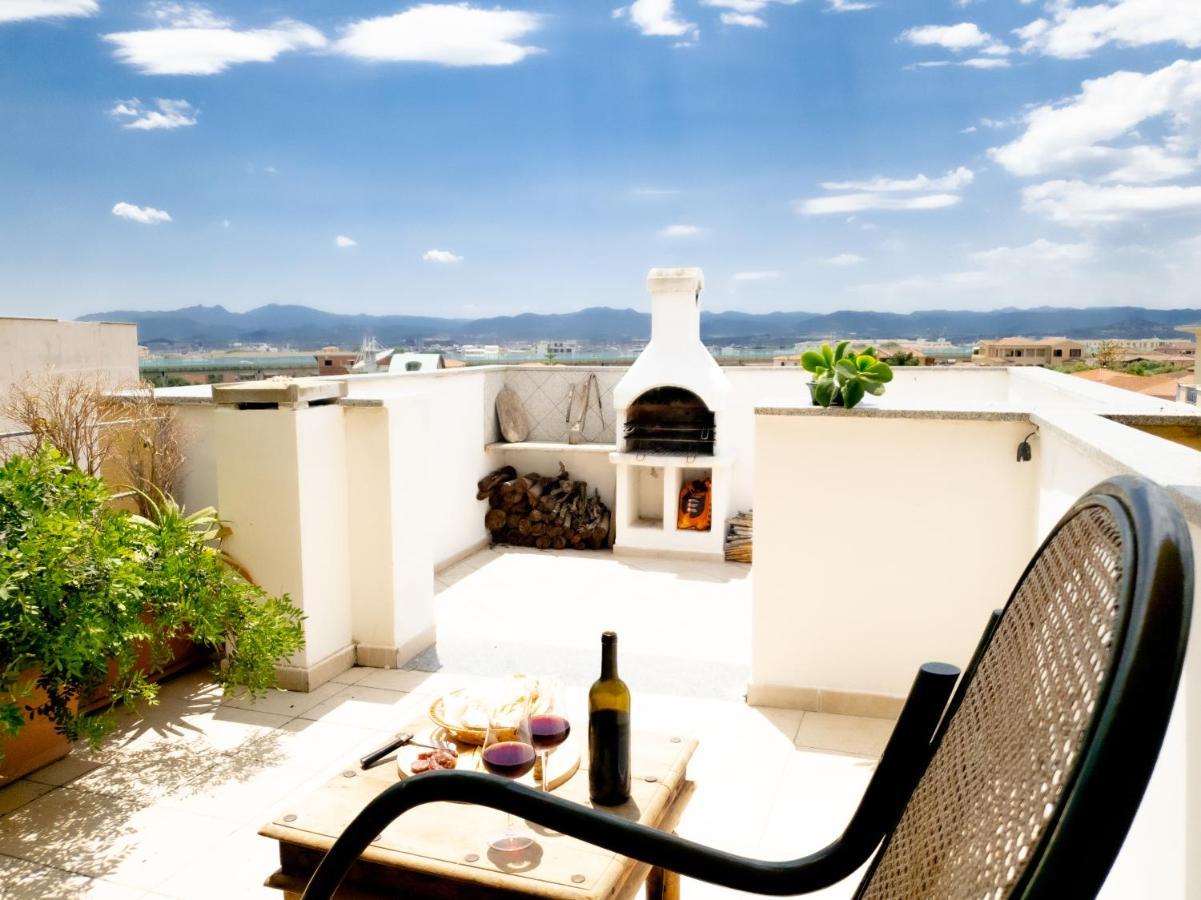 Penthouse Attico Pop Olbia Exterior foto